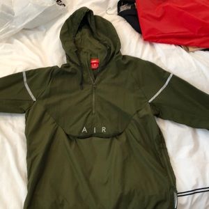 Nike Air wind breaker pull over. Special addition